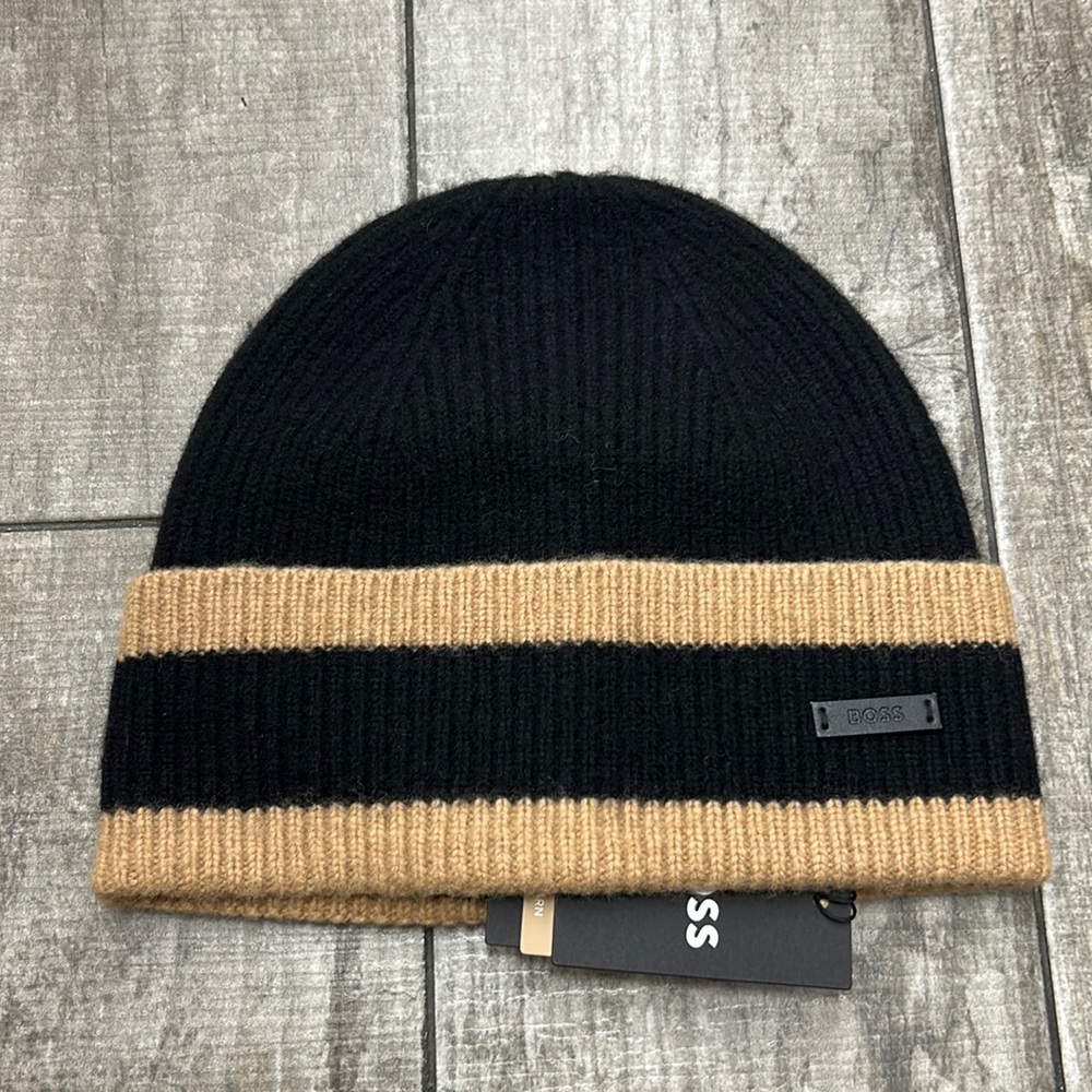 100% Authentic Hugo Boss Beanie / NWT 
New never worn
